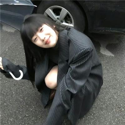 维奥莱特·诺齐埃尔